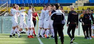 Nel fine settimana si sono disputati gli incontri della 27a giornata del campionato italiano di calcio di serie b. Risultati Serie B Classifica Diretta Gol Live Score Empoli Promosso In Serie A