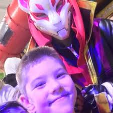 Caleb Thomson (@CalebThomson8)