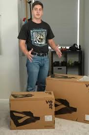 Danny wearing the most Midwest outfit in his latest video : r/DannyGonzalez