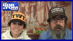 For every Thanksgiving Thursday, there is a Fecal Friday. With all of the  flushers getting fouled up, Ed Septic calls in a little help from his  hottest cousin Turd Wrench Tina. They share some tips