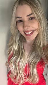 happy birthday to my sister and my best friend. Love you Feliz aniversário  pra minha irma e melhor amiga te amO @laurianelima_