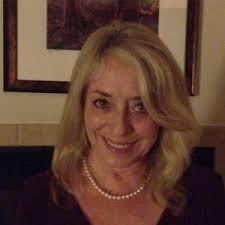 Mary Mees's Instagram, Twitter & Facebook