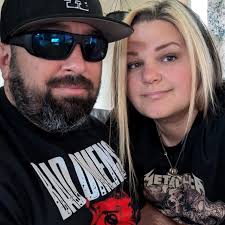 Look who's in an episode of law and order svu? Not sure how I feel about  his mustache