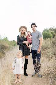 A Gaston Family Shoot Featuring This Beautiful Family In An Outdoor Photoshoot Click To See The Family Picture Outfits Family Photo Colors Fall Family Photos
