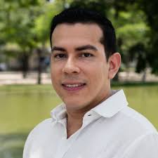 Alberto Aragón Muriel