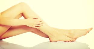 Blodproppar i benen som lossnar kan följa med blodet och fastna i lungorna. Hovne Ben Og Fotter Life No