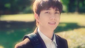 I mean, yoo seung ho is a great actor, ever since he was little he was already superb. My Strange Hero Asianwiki