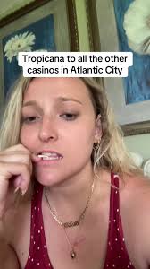 Social Club in Tropicana in Ac