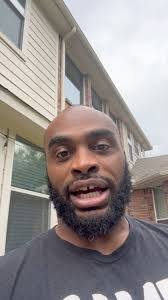 Aj Tucker's Instagram, Twitter & Facebook