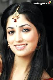 Yami is half pahadi and half punjabi, as her father is punjabi and mother is pahari. Pin On Yumi Goutam
