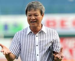 Trong ảnh, ông tiều tuỵ, tóc rụng hết do ảnh hưởng của hoá trị. Hlv Le Thá»¥y Háº£i Giáº£i Thich Vá» Biá»‡t Danh Háº£i LÆ¡