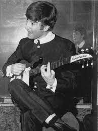 Pin By Asarah2697 On Beatles John Lennon Beatles Beatles Rare Beatles Pictures