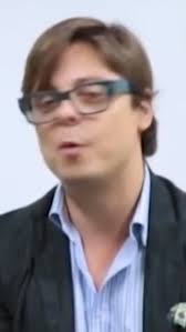 🌟 A PNL me levou muito além do que eu imaginava! 🌟 , Comecei no Brasil,  estudei com os maiores e, quando vi, estava viajando para os Estados  Unidos, aprendendo diretamente com Richard Bandler, o ...