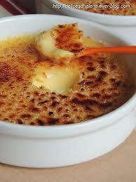 Creme Brulee Aux Fruits De La Passion Les Delices D Helene Creme Brulee Fruit De La Passion Desserts Aux Fruits