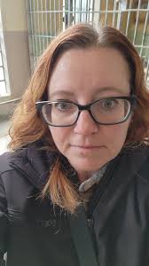 Hi do anyone have numbness no feeling in foot how do u cope keeps going hot  and cold