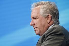 Leonard Green's Instagram, Twitter & Facebook