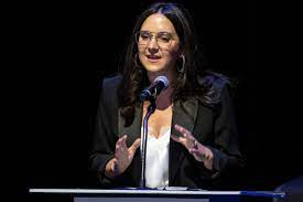 Here comes Bari Weiss. What does it mean for CBS News? - Los Angeles Times