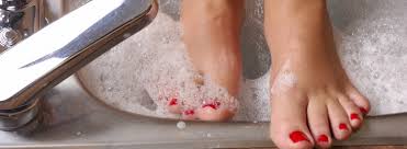 Ballet dancers feet take sustained abuse in footwear designed to offer the least level of protection. 7 Ways To Refresh Your Dancer Feet