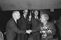 ️ woensdag overleed theoloog en communicatiewetenschapper anne van der meiden. Anne Van Der Meiden Wikipedia