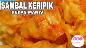 Yang mana keripik singkong ini selain enak, mudah untuk kita buat, dan tentunya juga dapat menyehatkan. Resep Dan Cara Membuat Keripik Singkong Pedas Manis Youtube