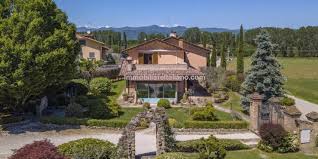 Stunning 4 bed/2 bath traditional village house in the famous white pueblo of polopos, granada province. Country House Property For Sale In Italy