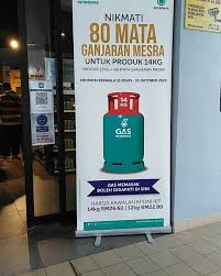 Yang menariknya, dengan mata ganjaran mesra yang terkumpul tu, anda boleh tebus untuk minyak ataupun barangan di kedai mesra tau. Petronas Taman Setia Indah å¸–å­ Facebook
