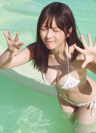 爆乳見ないで！ポーズの与田祐希 | えろふぁぼ