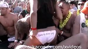 Simultaneous viewing and device restrictionsvod : Behind The Scenes During Spring Break Xnxx Com