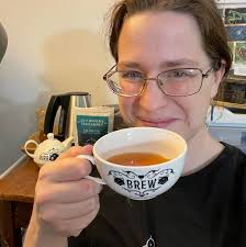 You all have been begging me to make Lily Singer-themed teas for years, and  an opportunity finally came by, so I did it! . Welcome to Lily Singer's Tea  Cabinet 😍🤩🫖☕️ .