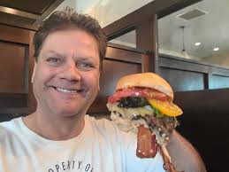 La Hamburguesa food truck review in east valley