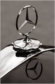 Mercedes Benz The True Star The One And Only The Best Or Nothing Luxury Cars Mercedes Luxury Car Logos Mercedes Benz Wallpaper
