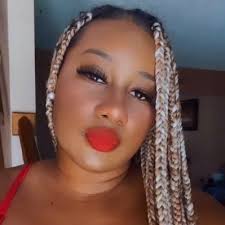 Hannah Seale (@hannah_seale_)