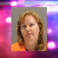 Omaha woman gets probation for trying to castrate dogs