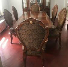 A beautiful dining room creates the perfect place to enjoy delicious meals, share interesting conversations, and make lifelong memories. Michael Amini Cortina Formal Dining Room Set 6 Chairs By Aico Used 1 000 00 Picclick