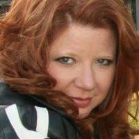 Michelle Chennault's Instagram, Twitter & Facebook