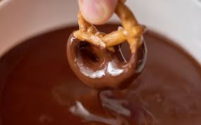 Ahh… melted chocolate is simply delightful. How To Melt Chocolate In The Microwave Kitchn