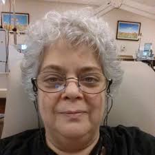 Trying something a bit different with my hair: NOT brushin…