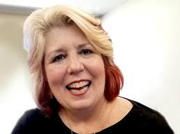 Turning wood into art