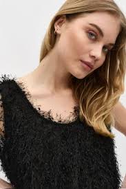 T-skjorter, topper & overdeler