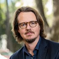 A Roadmap for Cross- Border Data Flows: Future-Proofing Readiness and  Cooperation in the New Data Economy