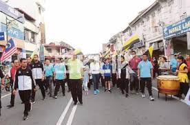 Larian hari keputeraan sultan nazrin shah 2019. Sultan Perak Sertai Larian Hari Keputeraan Klik