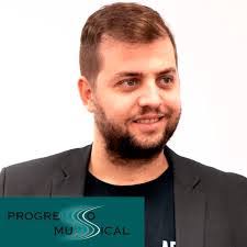 Alberto Raya's Instagram, Twitter & Facebook