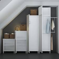 Sono disponibili in misure standard e personalizzabili. Arredare Mansarda Ikea 25 Idee Per Diversi Ambienti Mondodesign It Armadio Mansarda Ikea Arredamento