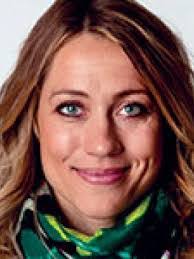 Jessica Sherwood's Instagram, Twitter & Facebook