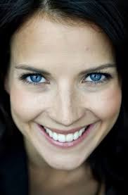 Malin Olsson vill tända lägerelden