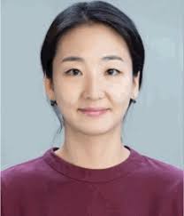 Full article: Award: outstanding reviewers of 2022