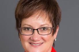 Nancy Bateman's Instagram, Twitter & Facebook