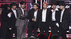 The septet bagged daesang this year. Daftar Lengkap Pemenang Seoul Music Awards 2021