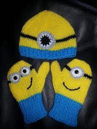 Sturdy and durable minions with hats offered at alibaba.com are some of the finest methods and products for displaying your ads in a more appealing way. Knitted Minion Baby Set Hat And Mittens Inspired By Despicable Me Www Facebook Com Funkykidsknits Hekling Strikking Hansker