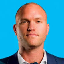 Bobby Starks's Instagram, Twitter & Facebook